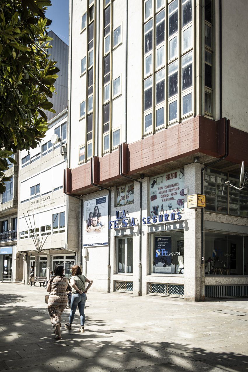 ribeira 102 locales